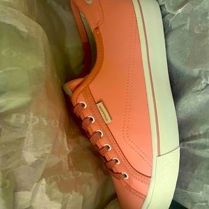 Clip Low Top Coach Sneaker 🌸💕